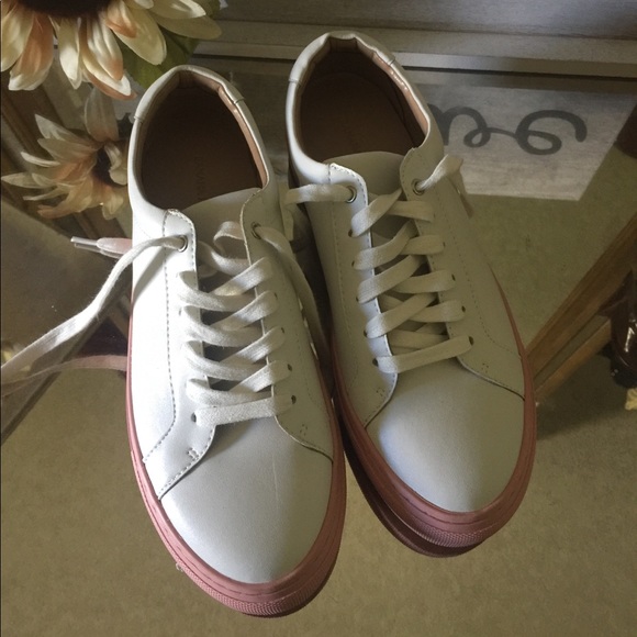 Banana Republic Shoes Banana Republic White Leather Shoes Poshmark